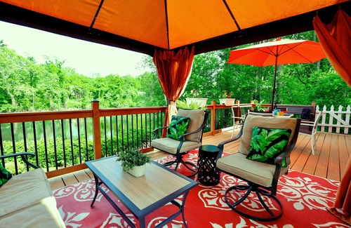 Mount Marion House | Magical Waterfront Escape from the city located in the Hudson Valley!