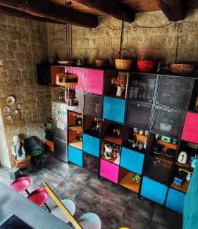 Montecalvario House | Magma Home - Rooms & Roof