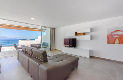 Los Gigantes House | Magnífico Bungalow con Vista Panorámica y Piscina Privada