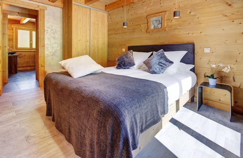 Les Villards-sur-Thones Ski Chalet | Magnifique Chalet au Calme Tout Confort Avec Jacuzzi