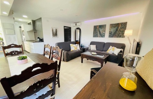 Urbanizacion Costabella House | Magnifica vivienda en Marbella