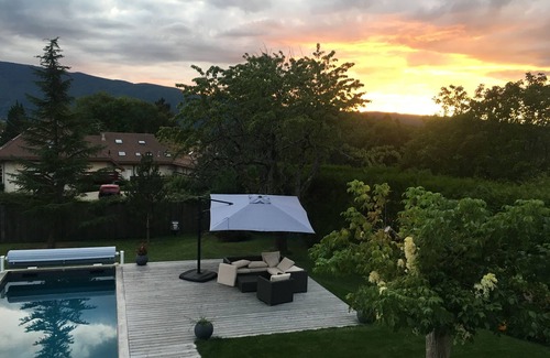 Menthon-Saint-Bernard Villa | Magnificent lakeside villa with air conditioning, swimming pool and mountain views