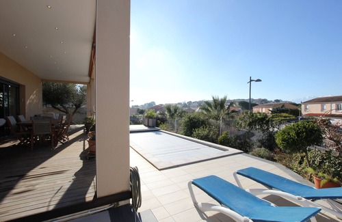 Villeneuve-de-la-Raho Villa | Magnificent villa with pool near Perpignan
