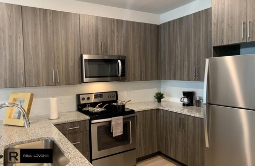 Chosewood Park Apartment | Magnificent 1 BR Skylar Apartment By RBA Living