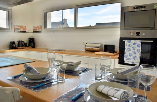 Doelan Villa | Magnificent 4 * villa with heated pool from early May, sea view terrace