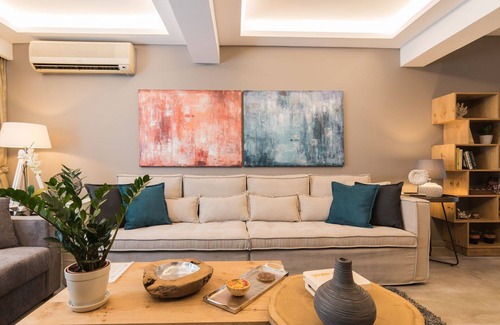 Koukaki Villa | Magnificent Athens Apartment | 2 Bedrooms | Apartment Sabatini | Koukaki |.