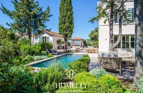 Bompard Villa | Magnificent country house 5 minutes from the sea in Marseille - Villa Pénélope