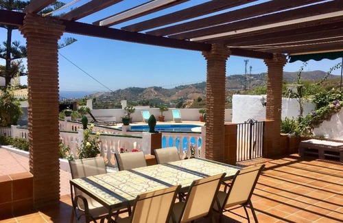 Nerja Cottage | Magnificent country house with private pool just 2 km from the center of Nerja