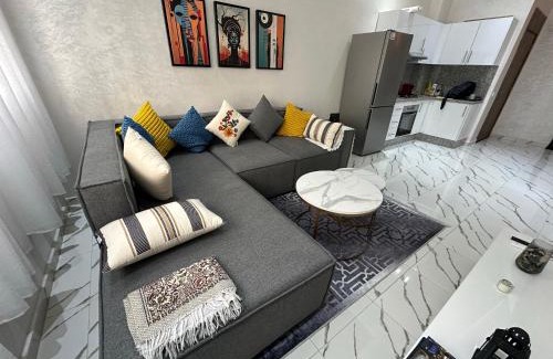 Belvedere Apartment | Magnificent Cozy New Luxury Condo in Prime Casablanca Location