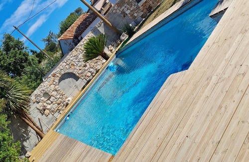 Les Maillans Villa | magnificent modern villa 367 chemin des terres blanches roquefort les pins