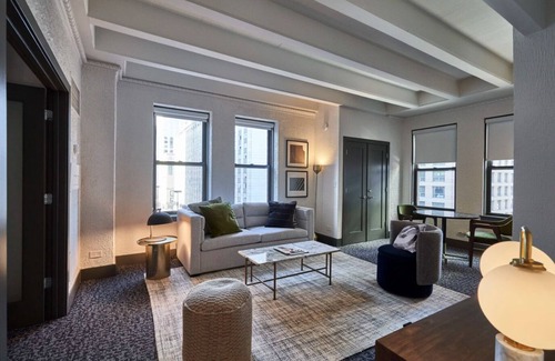 Streeterville Hotel | Magnificent Mile Suites