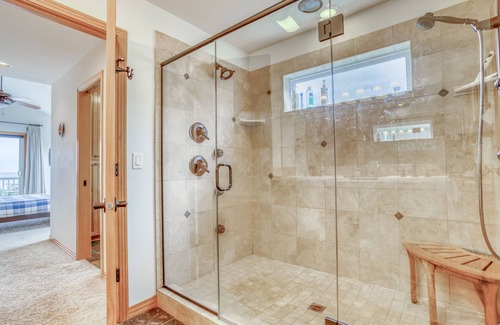 Neskowin House | Magnificent Ocean-view Townhome with Game Room, Hot Tub and King Suite!