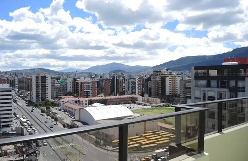 Financial District Apartment | Magnificent Pent House breathtaking view