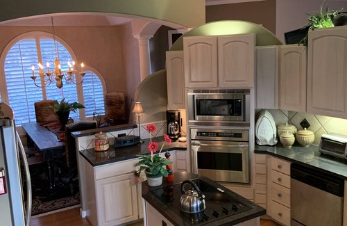Ruidoso House | Magnificent Sierra Blanca VIEWS!