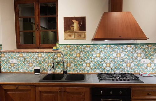 Montepulciano Cottage | Magnificent stone farmhouse in the heart of Tuscany