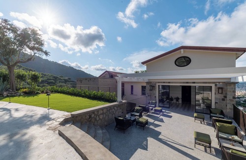 Sant'Agnello Resort | Magnificent Suite in Sorrento Sea and Mountains View