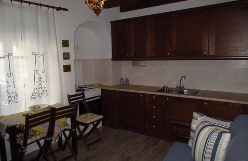 Chalkio House | Magnificent Traditional Two-Storey House In The Heart Of Naxos