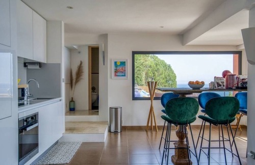 Theoule-Superieur Villa | Magnificent villa with private pool and south-facing sea view in Théoule-sur-Mer