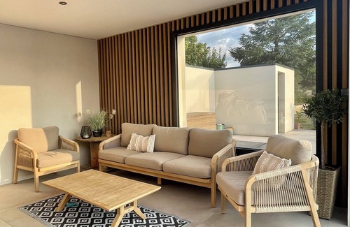 Cornac Villa | Magnificent Villa with Swimming Pool