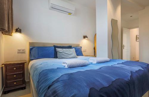 Cruz Roja-Capuchinos Apartment | Magnifico apartamento de diseño centro Sevilla