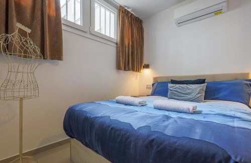 Cruz Roja-Capuchinos Apartment | Magnifico apartamento de diseño centro Sevilla