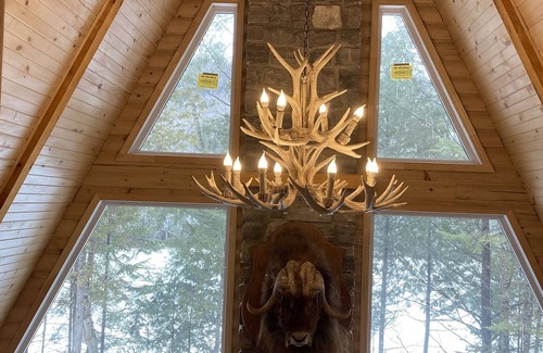 Mauricie Ski Chalet | Magnifique Chalet A-frame sur la Riviere