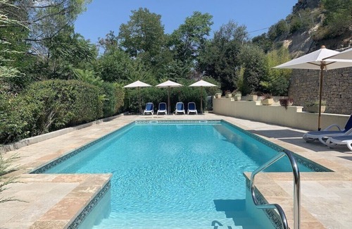 Greoux-les-Bains House | Magnifique Appartement T2: Rez de Jardin