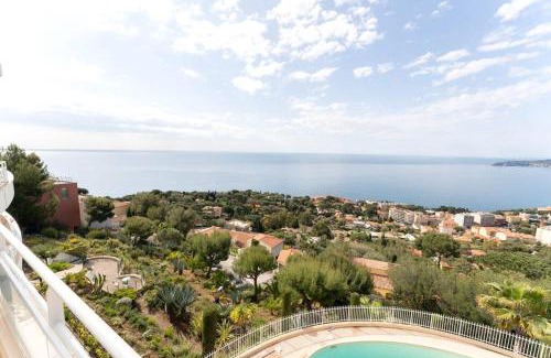 Cap d'Ail Apartment | Magnifique appartement vue mer, piscine, garage