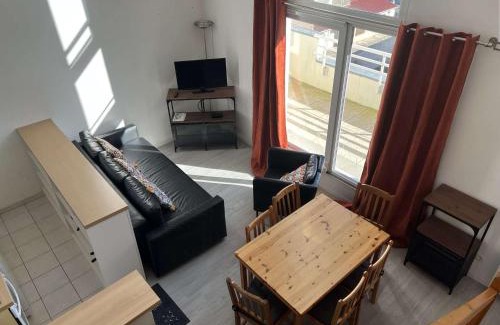 Berck-sur-Mer Apartment | Magnifique duplex T4 à 150m de la plage avec terrasse ensoleillée - FR-1-674-43