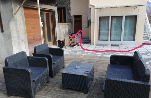 Saint-Jean-de-Maurienne Apartment | Magnifique appartement avec terrasse privée