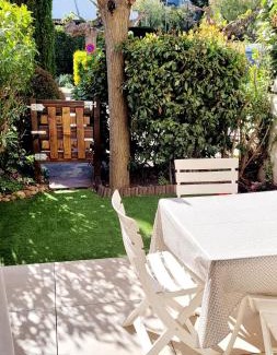 La Petite Motte Apartment | Magnifique Studio avec Piscine et Jardin