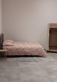 Manosque Apartment | Magnifique Studio piscine et parking privé