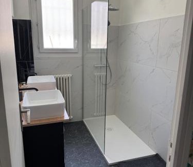 Rodez Apartment | Magnifique T4, trois chambres parking
