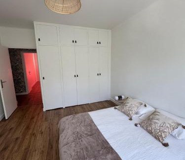 Rodez Apartment | Magnifique T4, trois chambres parking