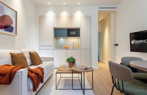 Feria Hotel | Magno Apartments Clavellinas