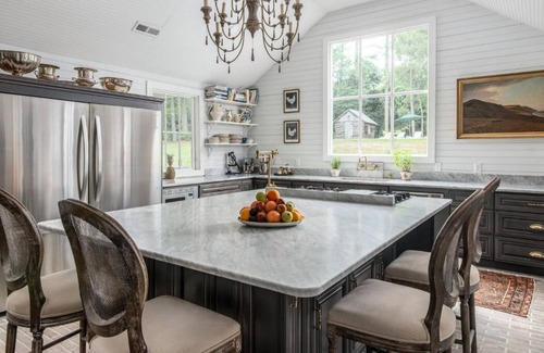 Columbia House | Magnolia Acres- Historic Country Estate