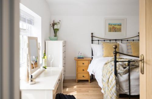 Newark House | Magnolia Barn