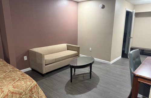 Church Street Hotel | Magnolia Bay Hotel & Suites