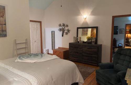 Blairsville House | Magnolia Cabin