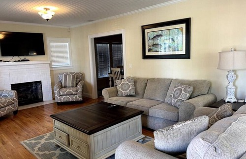 Port St. Joe Cottage | Magnolia Cottage, Mainstreet Port St Joe