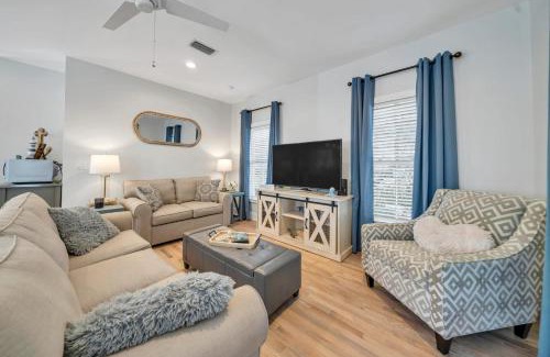 Seacrest House | Magnolia Cottages Seacrest Flirty Flamingo - Pet Friendly Resort Pool & Beach Access!