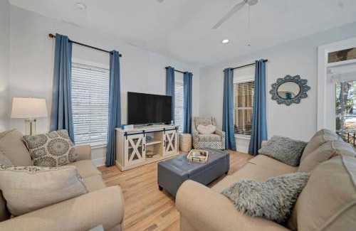 Seacrest House | Magnolia Cottages Seacrest Flirty Flamingo - Pet Friendly Resort Pool & Beach Access!