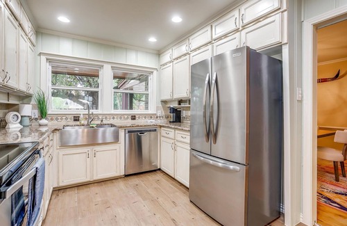 Carter Riverside House | Magnolia Estate with Pool, Hot Tub and Game Room!