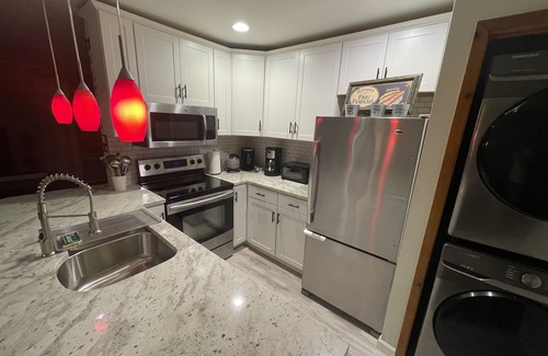 East Stroudsburg House | Magnolia House-Jacuzzi, Hiking, Biking & River, 15 min walk to Shawnee Ski Area
