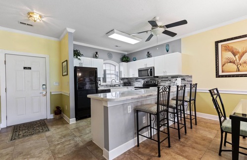 Central Myrtle Beach Condo | Magnolia North 102
