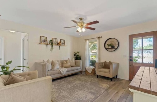 Live Oak House | Magnolia Oaks Summary