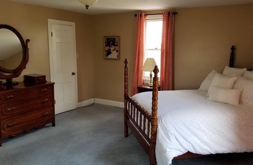 Belfast Bed & Breakfast | Magnolia Plantation B&B