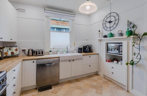 Katoomba House | Magpie Cottage