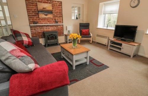 Morpeth House | Magpie Cottage