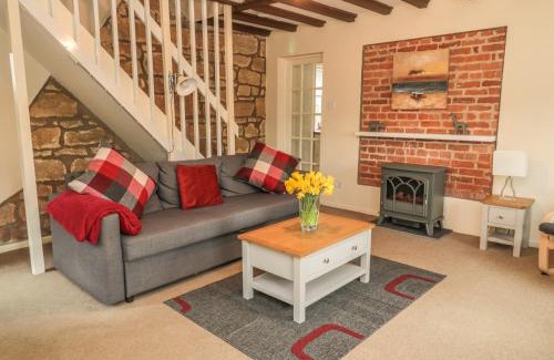 Morpeth House | Magpie Cottage